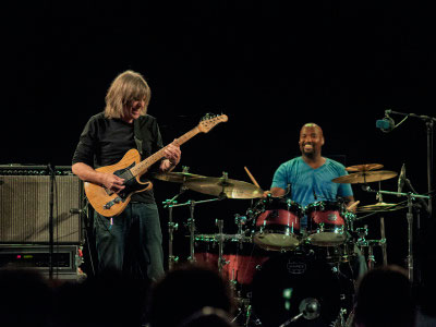 Mike Stern - Estatica